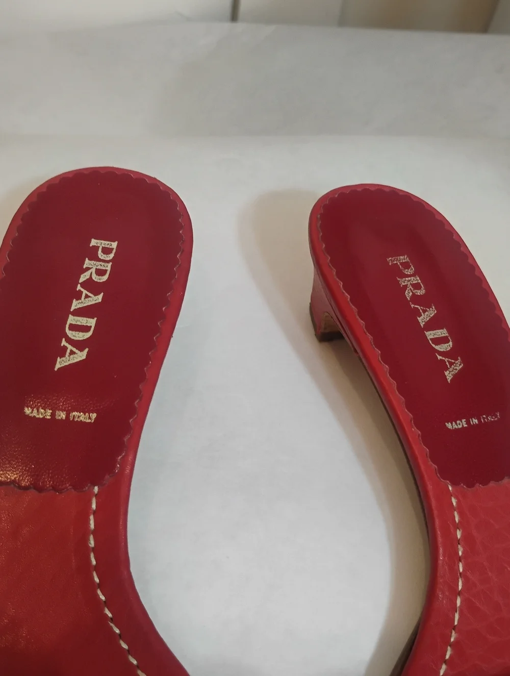 PRADA Iconic Logo Triangle Logo Heeled Red Leather PhoSexy Leather Size 38 Y2K - Picture 14 of 15